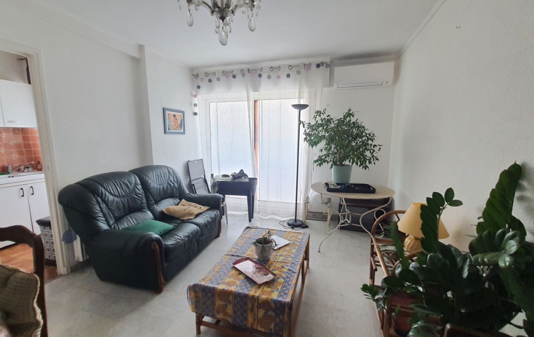 Annonces NARBONNE : Appartement | NARBONNE (11100) | 66 m2 | 144 000 € 