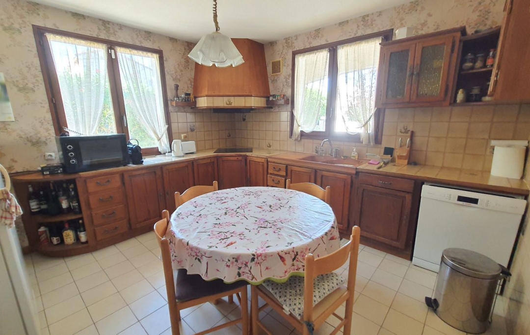 Annonces NARBONNE : House | NARBONNE (11100) | 130 m2 | 299 000 € 